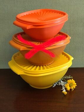2 Vintage Tupperware Orange & Yellow Mixing Bowl Set - Home Kitchen